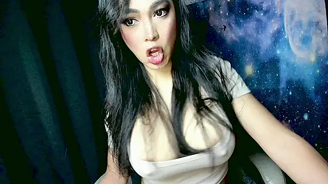 Snapshot of XXsexylongcockXX chatting on July 22, 9:28 pm XXsexylongcockXX online show from July 22, 9:28 pm