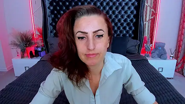 Snapshot of Rebecca_Diamond chatting on May 11, 5:46 am Rebecca Diamond online show from May 11, 5:46 am