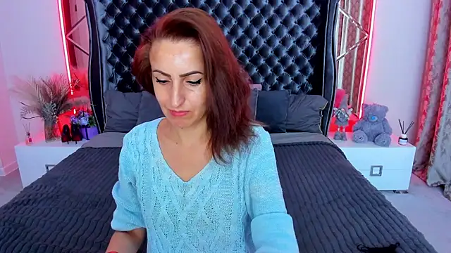 Snapshot of Rebecca_Diamond chatting on May 28, 5:38 am Rebecca Diamond online show from May 28, 5:38 am