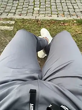 MvM58955050 online show from November 18, 2:32 pm