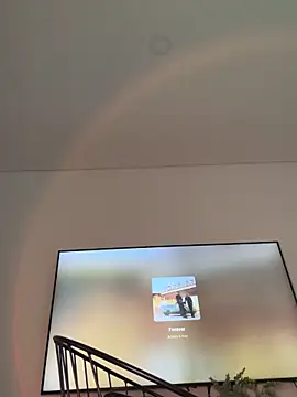 Snapshot of curchez_ chatting on February 4, 8:06 pm curchez online show from February 4, 8:06 pm