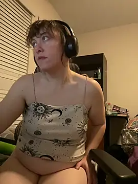 bratcore online show from March 26, 5:24 am