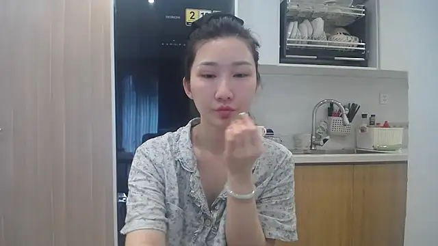 Asiagirll online show from July 31, 12:54 am