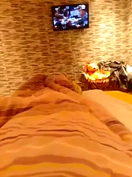 Snapshot of Rolandxxxr chatting on February 20, 9:48 pm Rolandxxxr online show from February 20, 9:48 pm