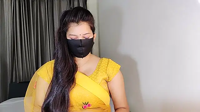 Snapshot of YourLovelyQueen chatting on December 24, 6:55 am YourLovelyQueen online show from December 24, 6:55 am