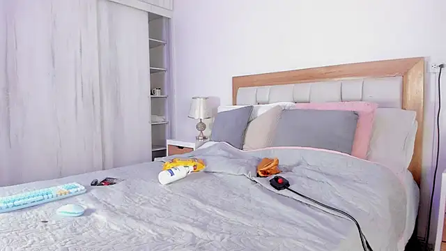 elena mature online show from November 15, 7:21 pm