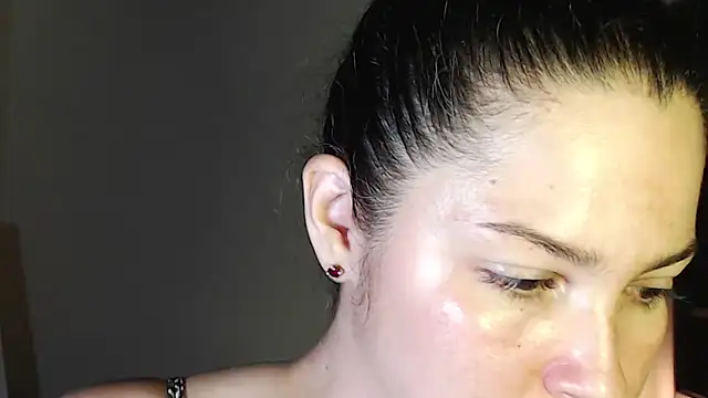 solamatista11 online show from December 10, 11:40 pm