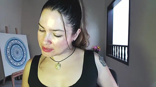 solamatista11 online show from February 9, 10:00 pm