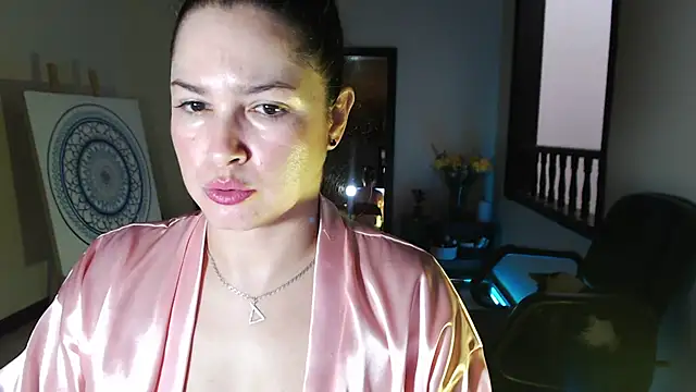 solamatista11 online show from March 6, 10:26 pm