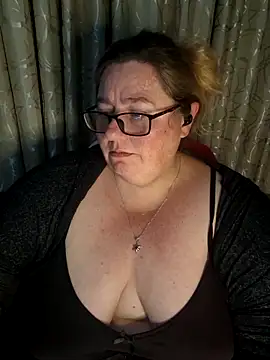 Iceprincess2bad4u online show from April 27, 6:17 pm