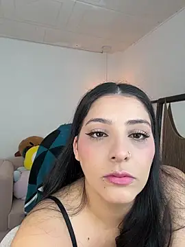 YummyAnna  online show from November 7, 5:35 pm