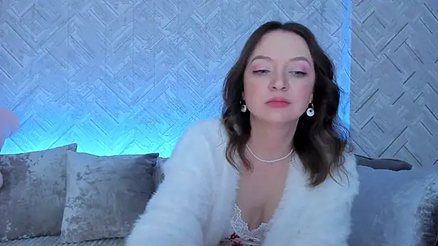 EvaBarsa  online show from November 14, 2:43 am