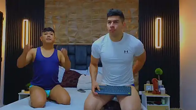 FelipeAndMarcello3 online show from February 27, 2:32 pm