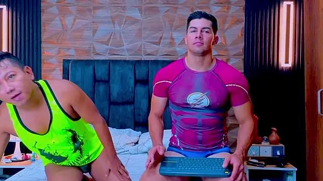 FelipeAndMarcello3 online show from March 10, 2:11 pm