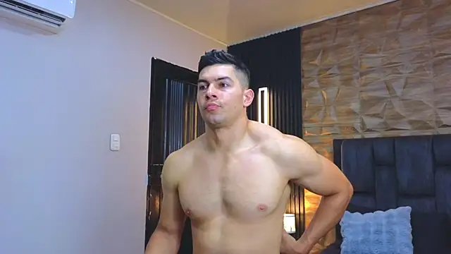 FelipeAndMarcello3 online show from July 28, 9:58 pm