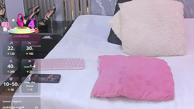 Nyakimgold online show from March 18, 4:04 pm