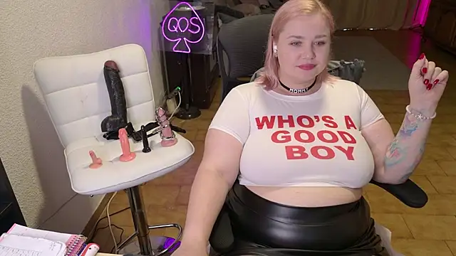 MargotGrey online show from April 28, 4:12 pm