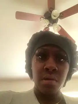 Snapshot of Foreignthababyy chatting on January 7, 8:55 pm Foreignthababyy online show from January 7, 8:55 pm