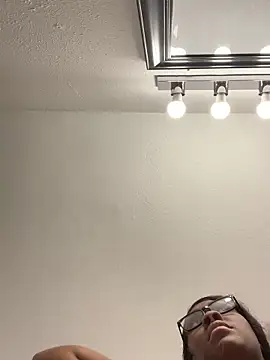 Snapshot of Foreignthababyy chatting on April 7, 11:32 am Foreignthababyy online show from April 7, 11:32 am