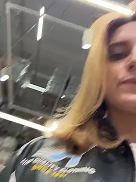 -AngelAri- online show from October 4, 9:02 pm