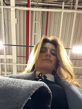 -AngelAri- online show from October 18, 9:04 pm