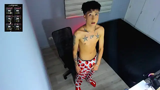 tom Howard online show from October 24, 11:23 pm