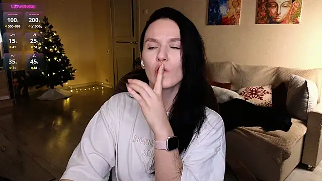 Val lava online show from December 17, 11:38 pm