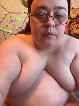 SexyxLexie online show from May 22, 3:35 am