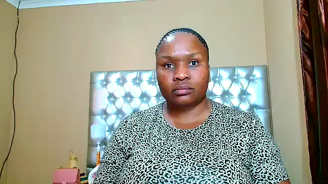 Snapshot of missboobsxx chatting on September 26, 12:20 pm missboobsxx online show from September 26, 12:20 pm