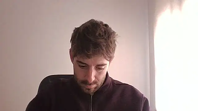 Snapshot of vargas90 chatting on January 15, 11:04 am vargas90 online show from January 15, 11:04 am