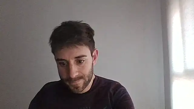 Snapshot of vargas90 chatting on March 3, 12:22 pm vargas90 online show from March 3, 12:22 pm