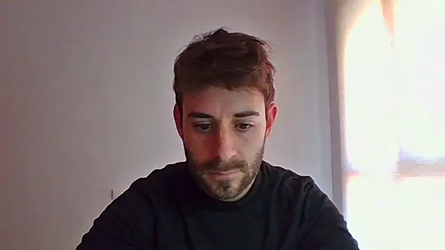 Snapshot of vargas90 chatting on March 12, 12:33 pm vargas90 online show from March 12, 12:33 pm