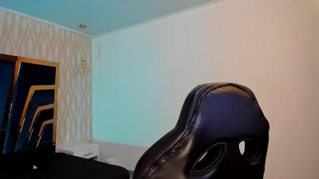 Snapshot of Petesevans chatting on October 28, 11:18 pm Petesevans online show from October 28, 11:18 pm