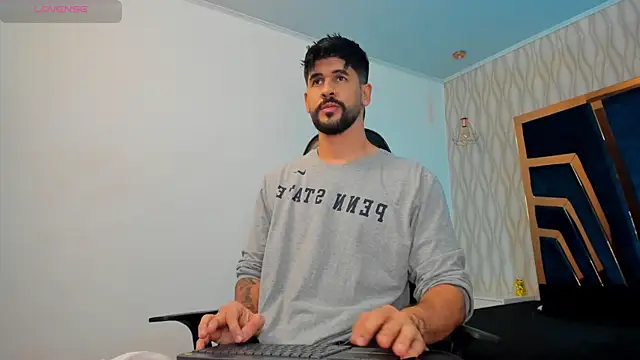 Petesevans online show from November 6, 11:26 pm