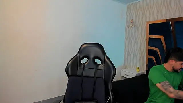 Petesevans online show from November 10, 11:15 pm