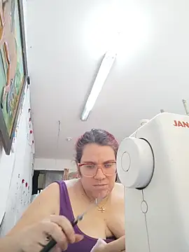 karlythothxh online show from June 14, 8:00 pm