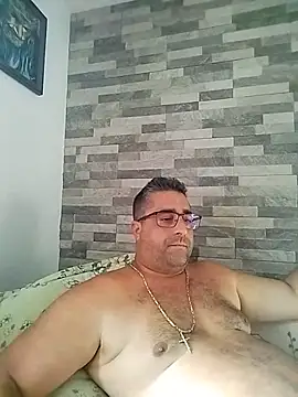Snapshot of ADRIAN_ADI40 chatting on June 3, 3:28 pm ADRIAN ADI40 online show from June 3, 3:28 pm