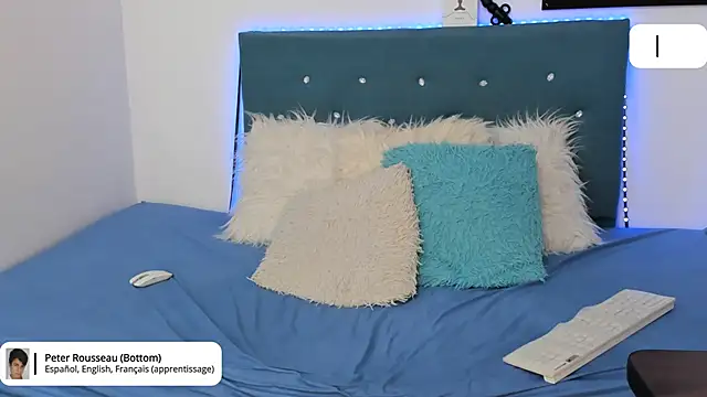 Snapshot of Max_and_Peter chatting on February 15, 10:31 pm Max and Peter online show from February 15, 10:31 pm