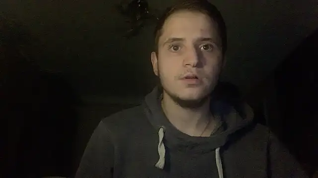 sweaticeboy online show from November 7, 6:08 pm