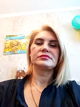 JennyOMay online show from February 7, 4:06 am