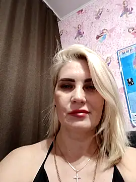 JennyOMay online show from November 3, 9:10 am