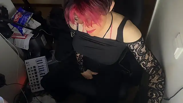 ecd011 online show from September 29, 1:00 am