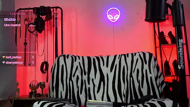 CyberXGoddess online show from January 18, 12:14 am