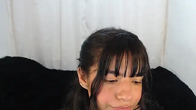 Snapshot of Liz_Galactic chatting on February 4, 7:07 am Liz Galactic online show from February 4, 7:07 am