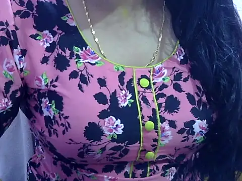 Your wild Dia online show from October 9, 6:33 am