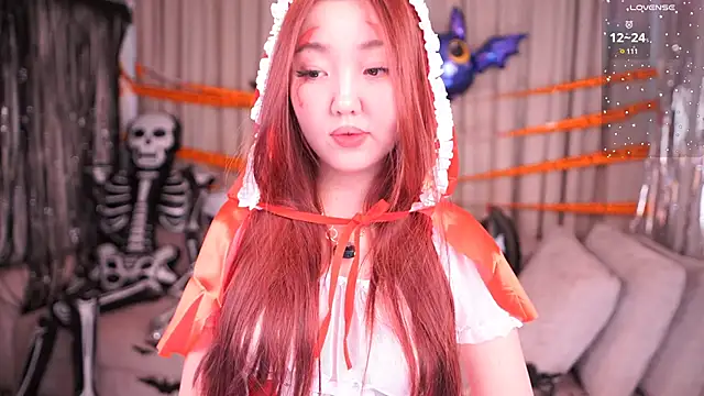 k kimikooo online show from October 29, 2:47 am