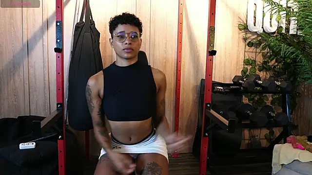 kelly thomson online show from June 19, 1:04 pm