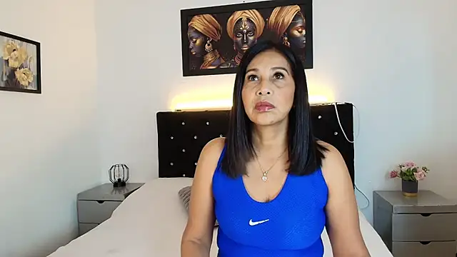Snapshot of Shanon_mature chatting on May 18, 6:58 pm Shanon mature online show from May 18, 6:58 pm