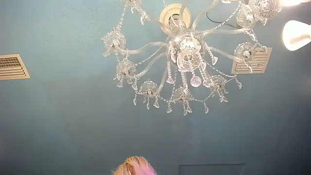 ADRIANNA FOX online show from March 15, 7:53 am