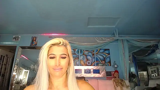 ADRIANNA FOX online show from March 22, 1:22 am